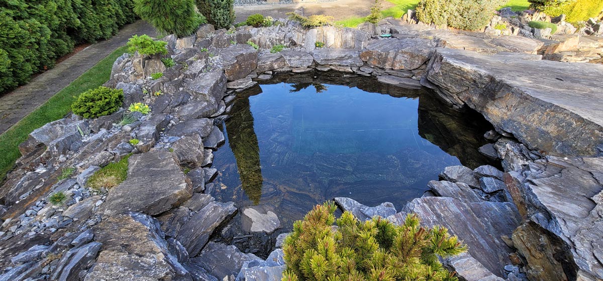 Hlavon walkway other side