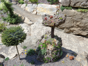 South side of the tufa tower