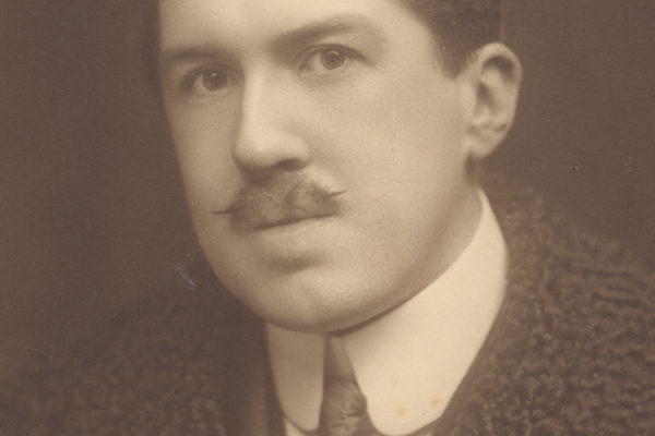 Portrait of Reginald Farrer.  Image courtesy of The Royal Botanic Garden Edinburgh Archives.