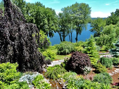 Garden with lake views, Photo by George Fearon