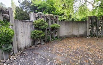 Amphitheater walls Mendel