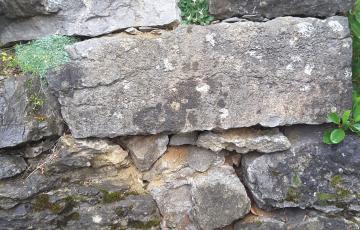 Brejnik Horizontal Crevices